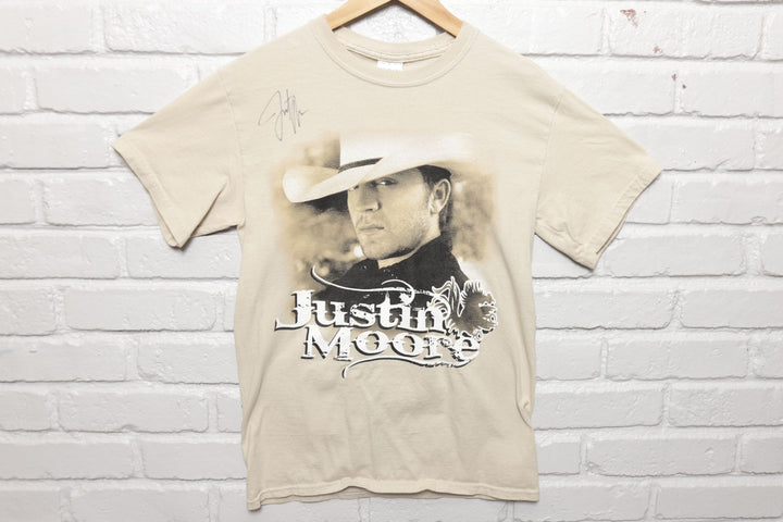 2000s Vintage Justin Moore Signed Country T Shirt Size Small