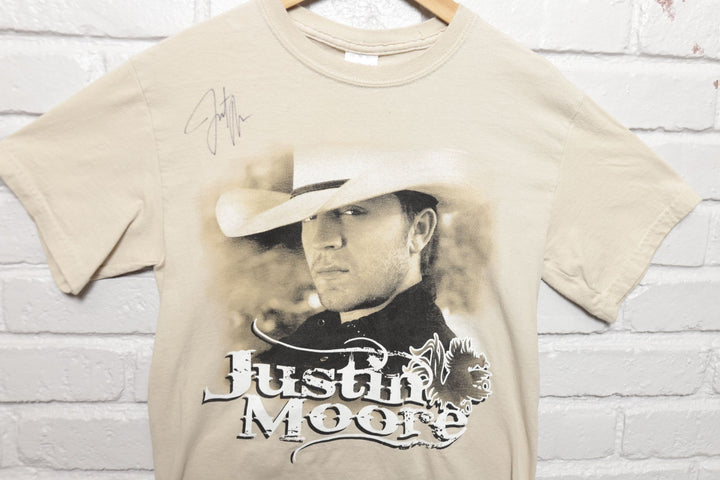 2000s Vintage Justin Moore Signed Country T Shirt Size Small