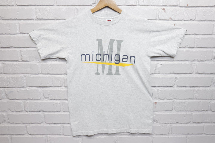 Michigan Spell Out Vintage Tourist T Shirt 90s Medium
