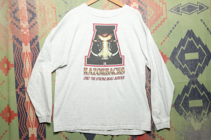 University of Arkansas Vintage Only the Strong Survive T Shirt XL 90s