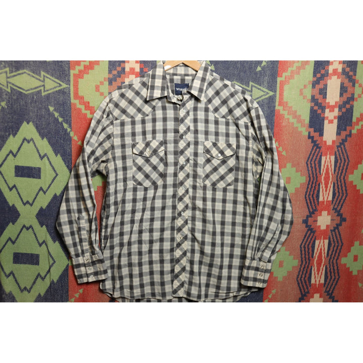 Wrangler Vintage Plaid Pearl Snap Shirt Large 2000s
