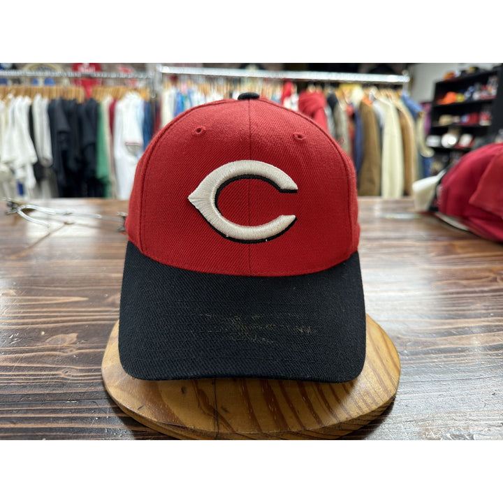 Cincinnati Reds Vintage Puma Snapback Hat 90s