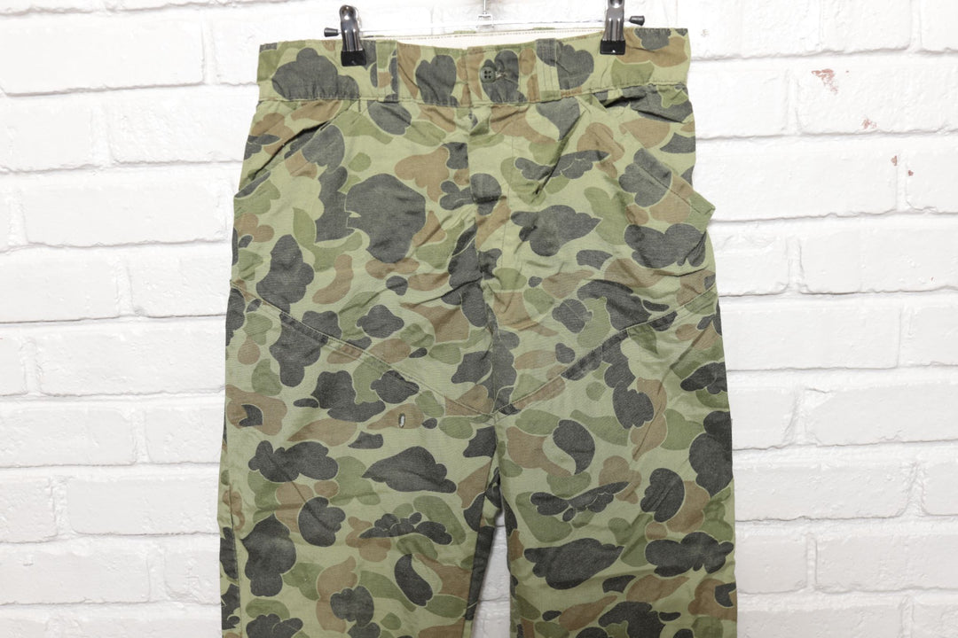 90s Vintage Duck Camo Hunting Pants Size 31/28