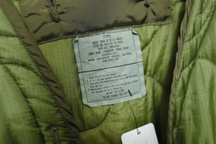 US Military Vintage Jacket Liner Medium 80s
