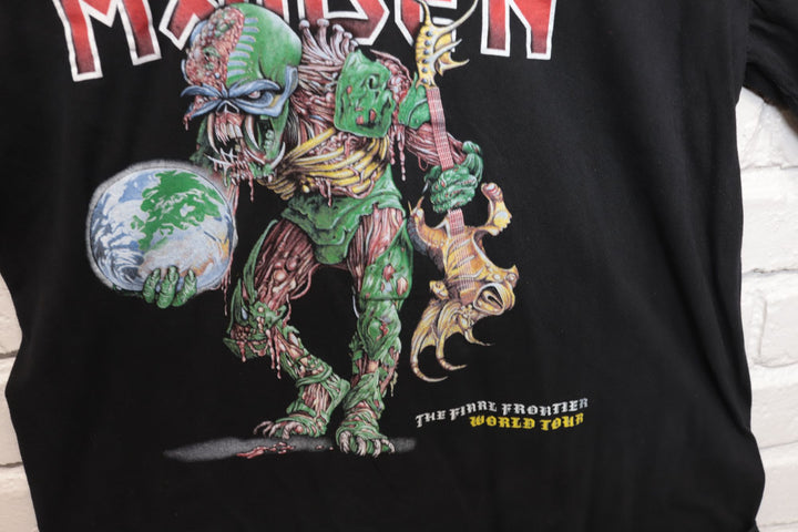 2010s Iron Maiden Final Frontier World Tour T Shirt Size Medium