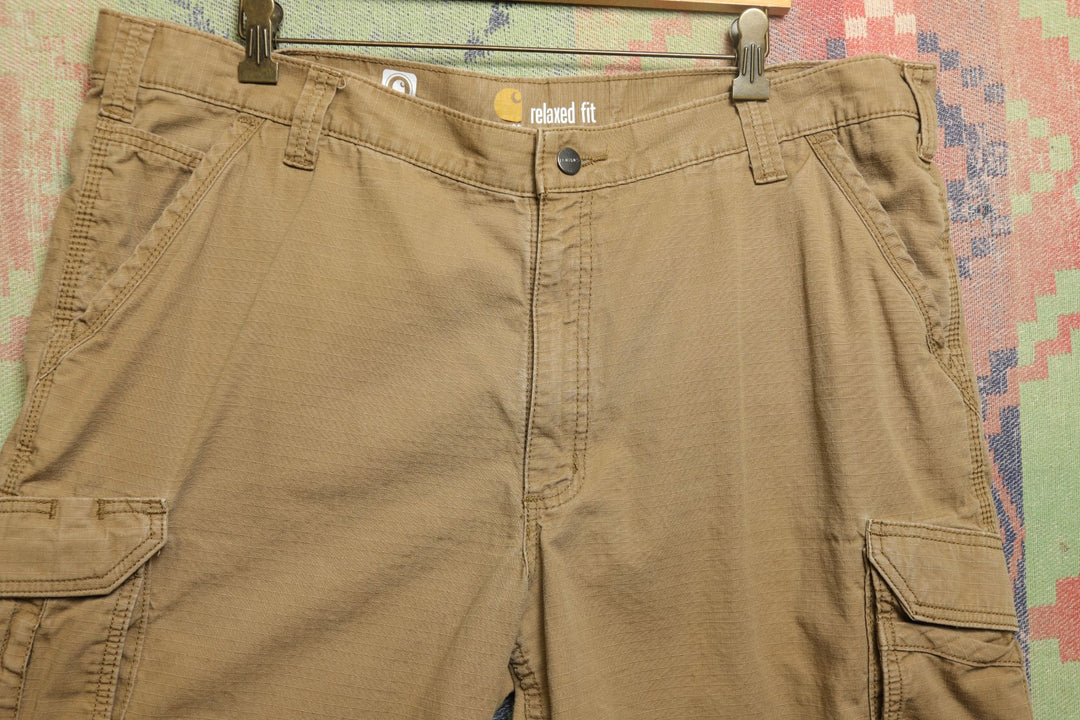 Carhartt Vintage Relaxed Fit Cargo Shorts 2000s 41