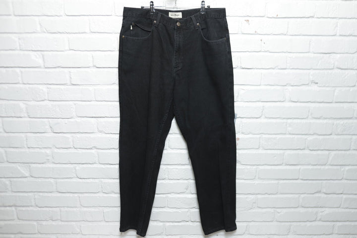 L.L. Bean Vintage Black Classic Fit Jeans 2000s 35/30