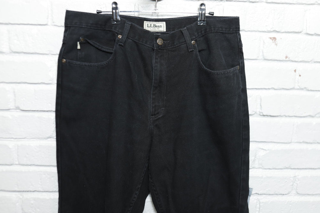 L.L. Bean Vintage Black Classic Fit Jeans 2000s 35/30