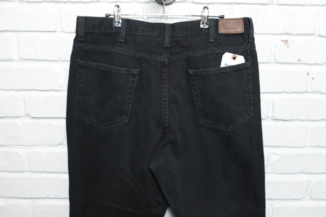 L.L. Bean Vintage Black Classic Fit Jeans 2000s 35/30