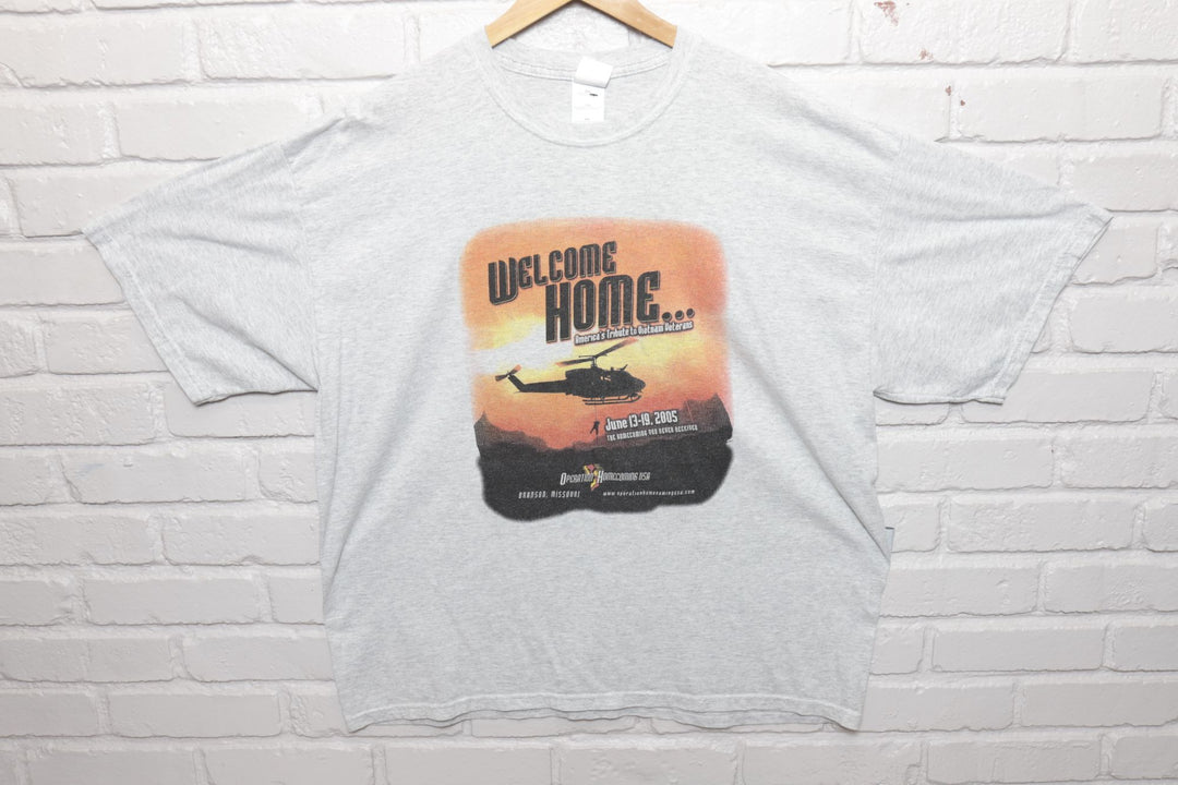 2000s Vintage Operation Homecoming USA T Shirt Size XXL