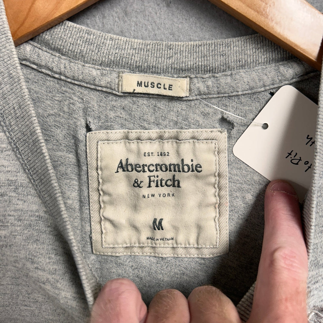 Abercrombie and Fitch Gray Muscle T Shirt size Medium