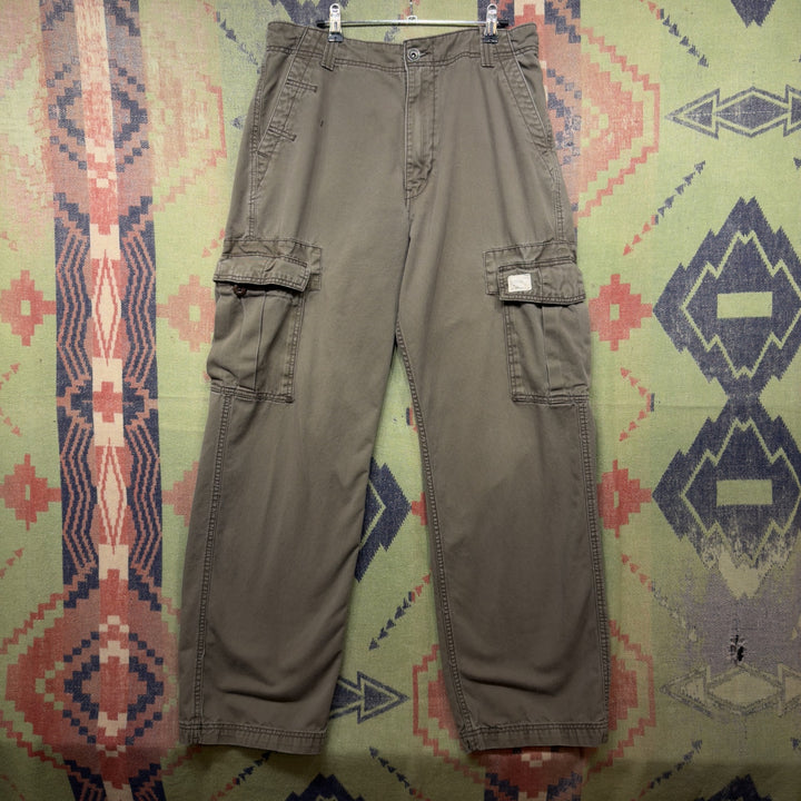 Levi's Vintage Workwear Loose Fit Cargo Pants Size 34 2000s Y2K Baggy