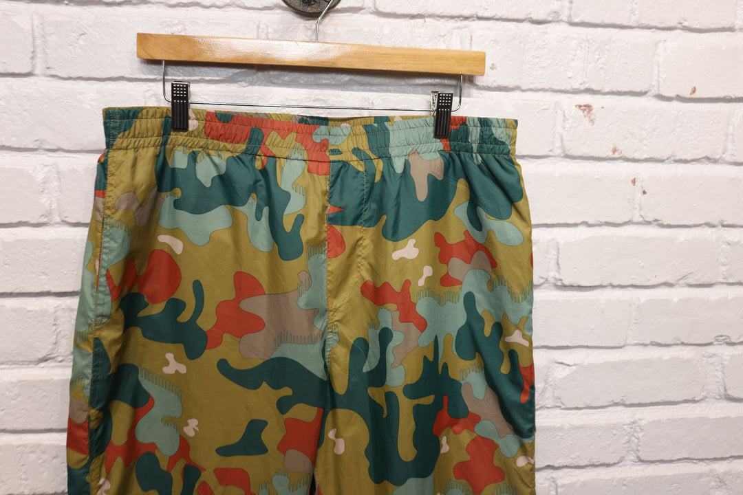 obey camo nylon pants size large