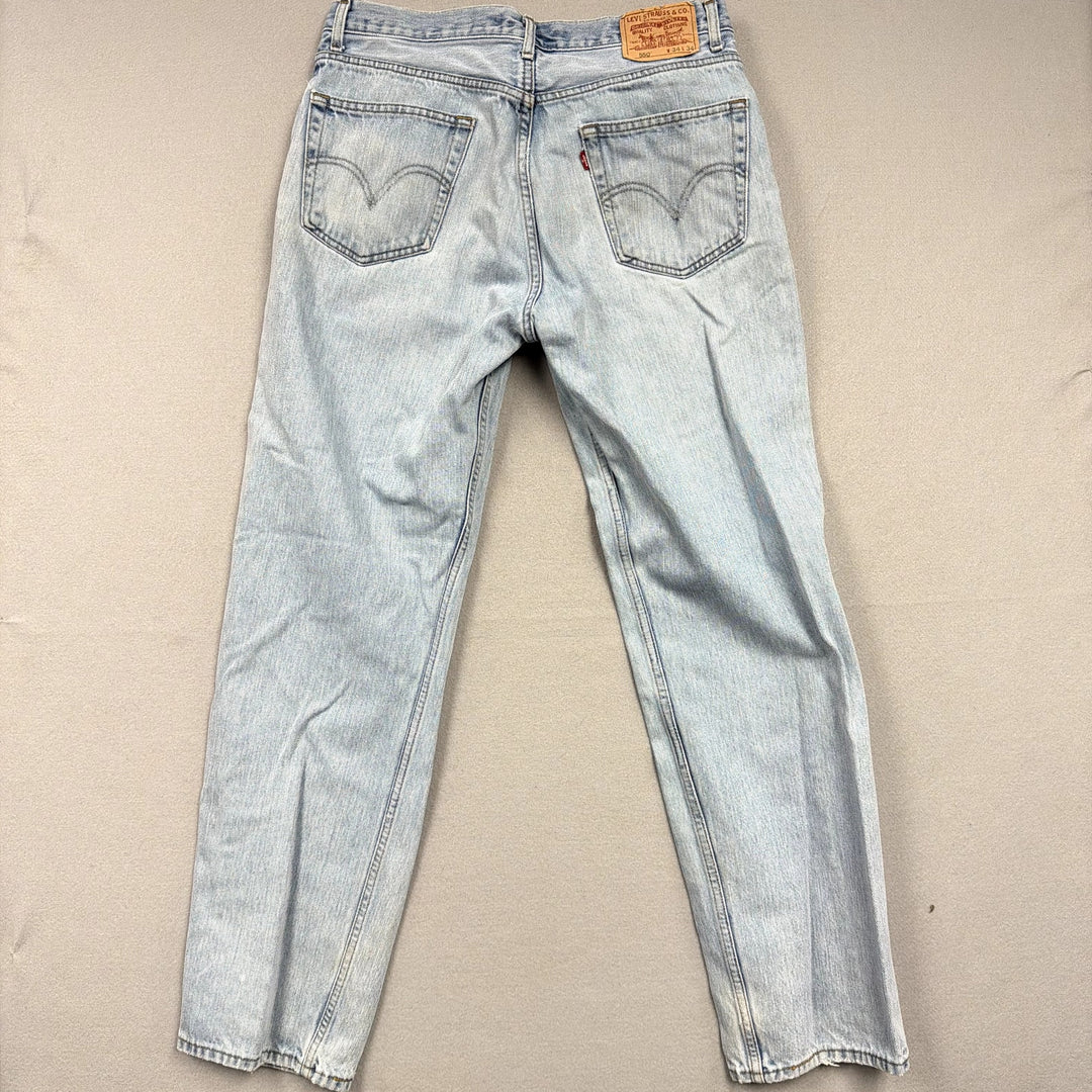 Vintage Levi's 550 Light Wash Jeans Size 34