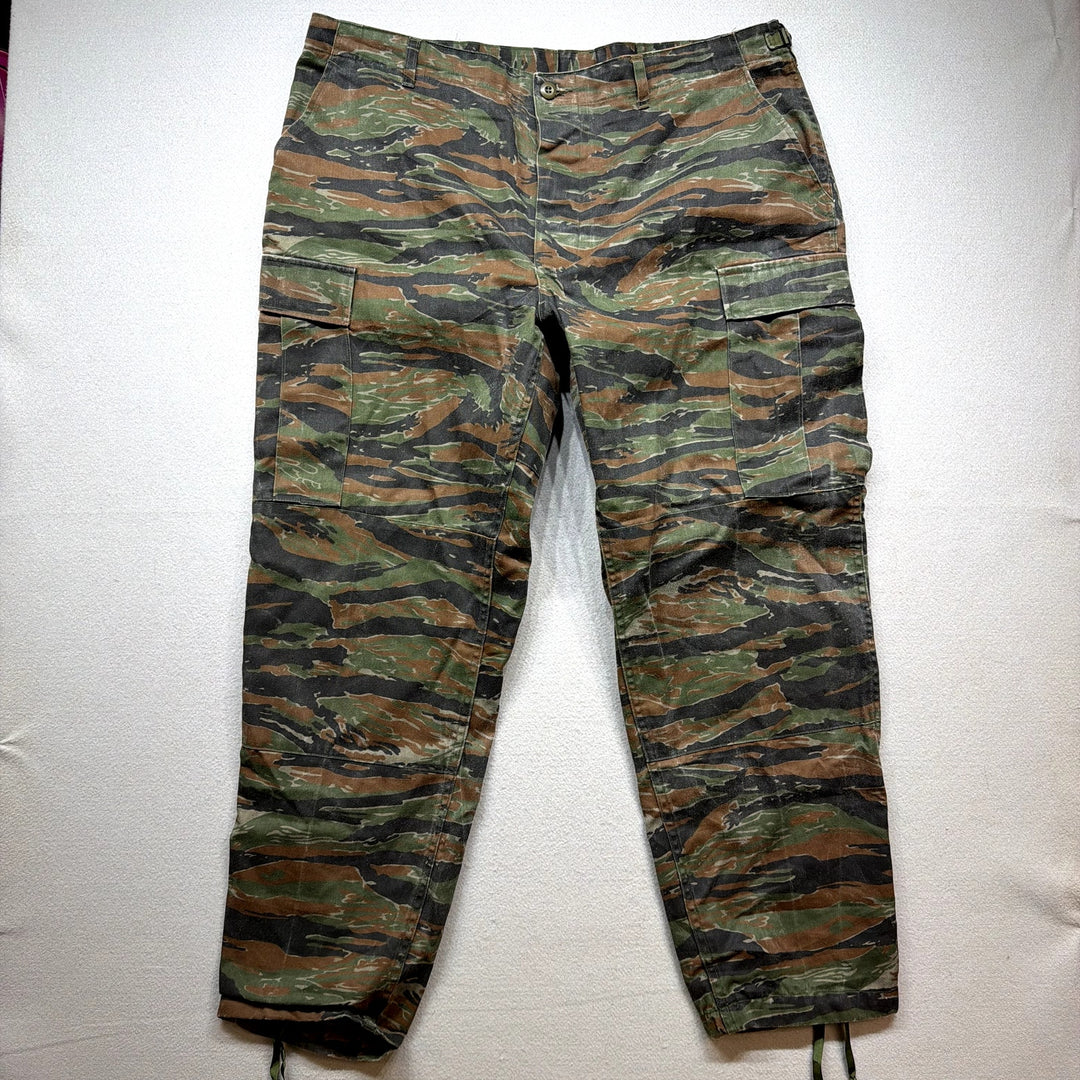 Vintage  Tiger Stripe Camo Pants Size XL