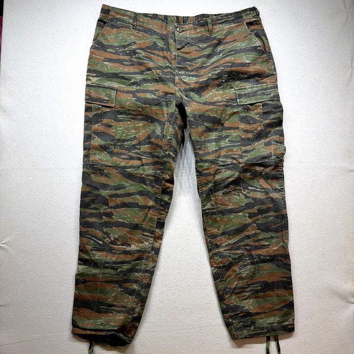 Vintage  Tiger Stripe Camo Pants Size XL