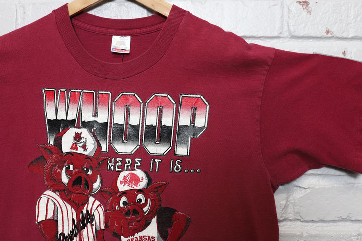 90s university of arkansas razorbacks whoop there it is tee shirt size large