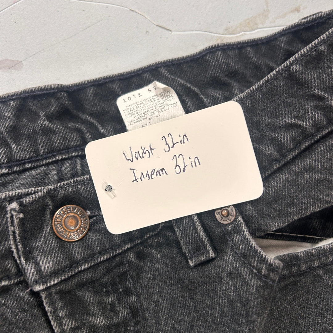 Vintage Levi's 550 Made in USA Black Jeans Size 32
