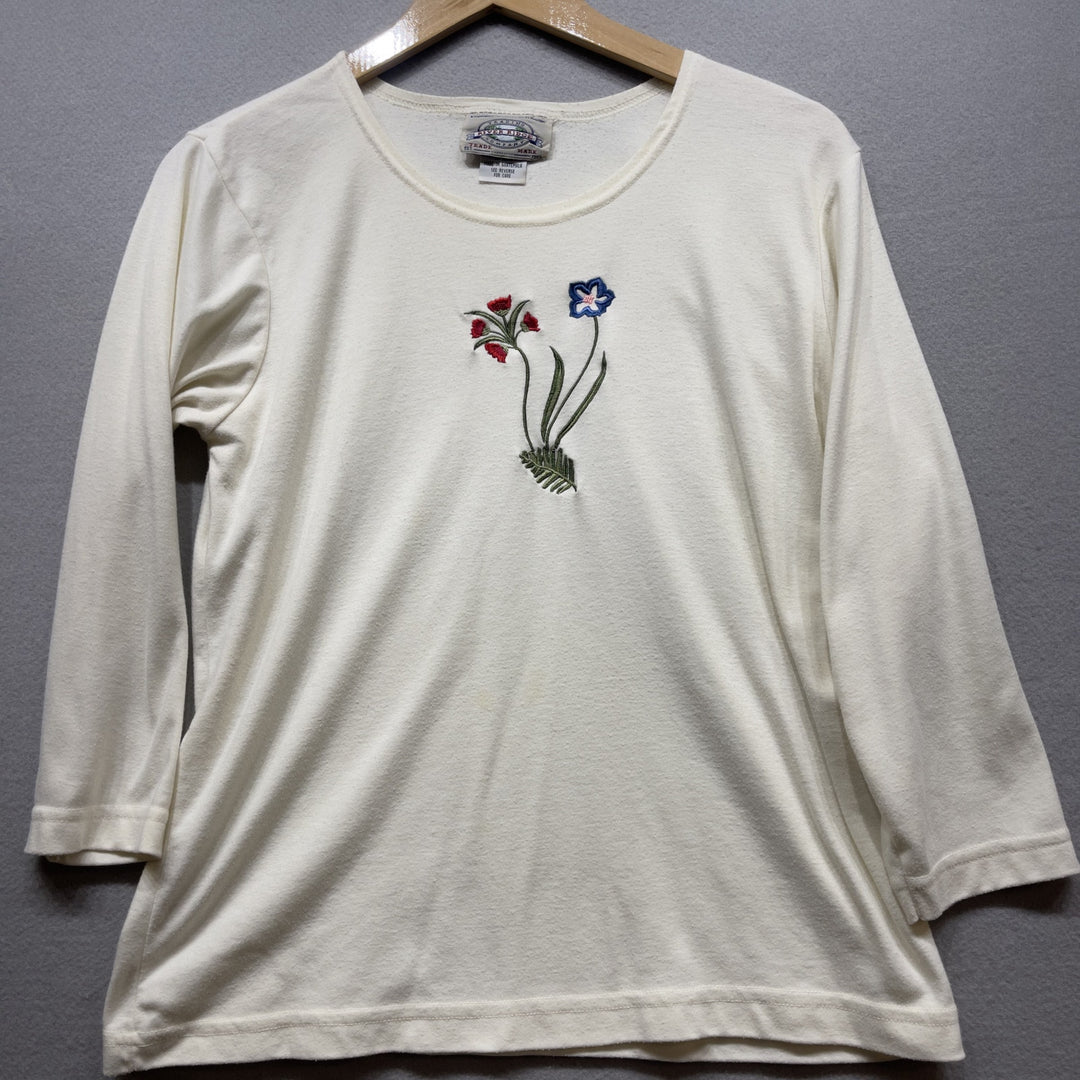 Vintage River Ridge White Embroidered Flowers Shirt Women's Medium