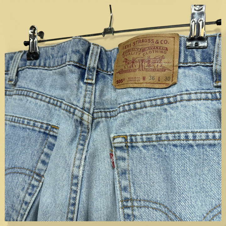 Vintage Levi's 505 90s Jeans Size 36