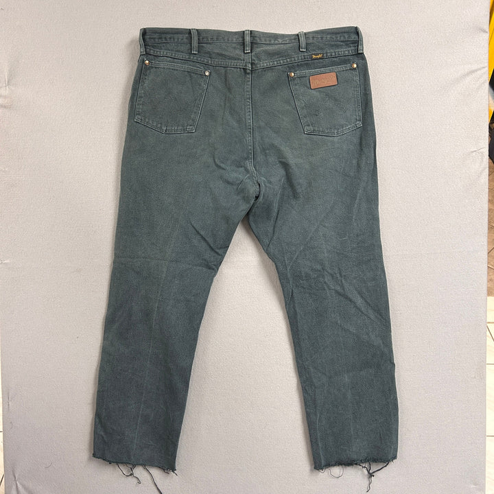 Vintage  Wrangler Green Made in USA Jeans Size 42