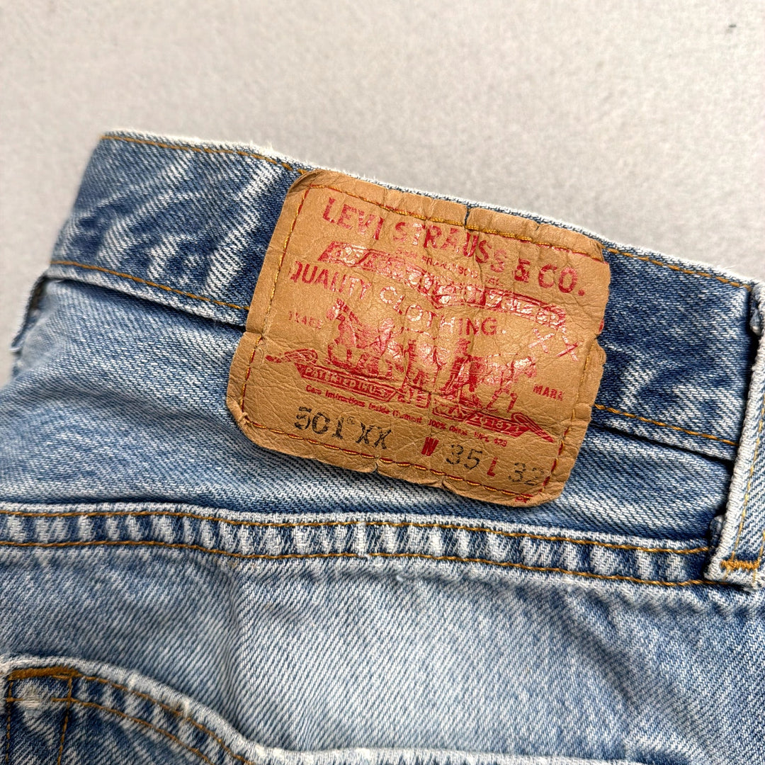 Vintage Levi's 501 Y2K Button Fly Jeans Size 33