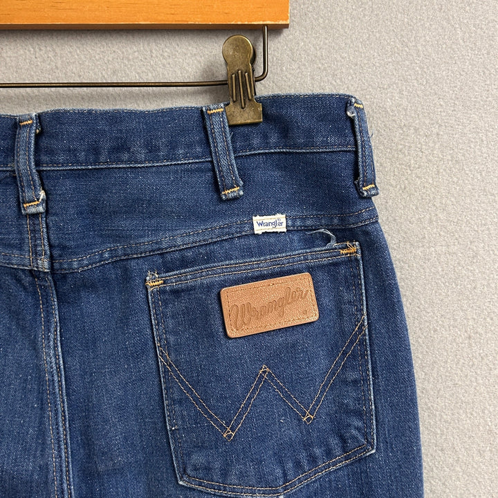 Vintage Wrangler No Fault Denim Boot Cut Jeans Size 32X29