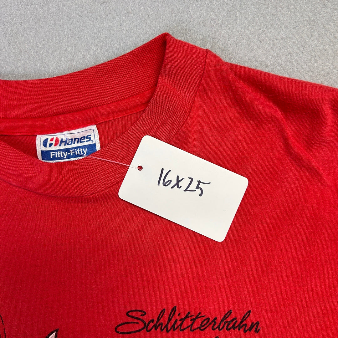 Vintage Schlitterbahn Sun Your Buns T Shirt Size Medium