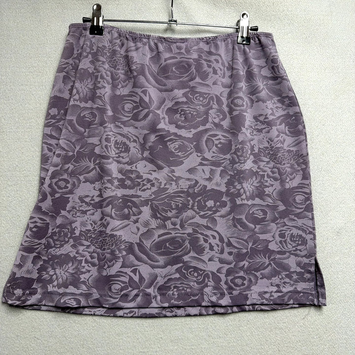 Vintage French Curve Clothing Slip Skirt Size Small