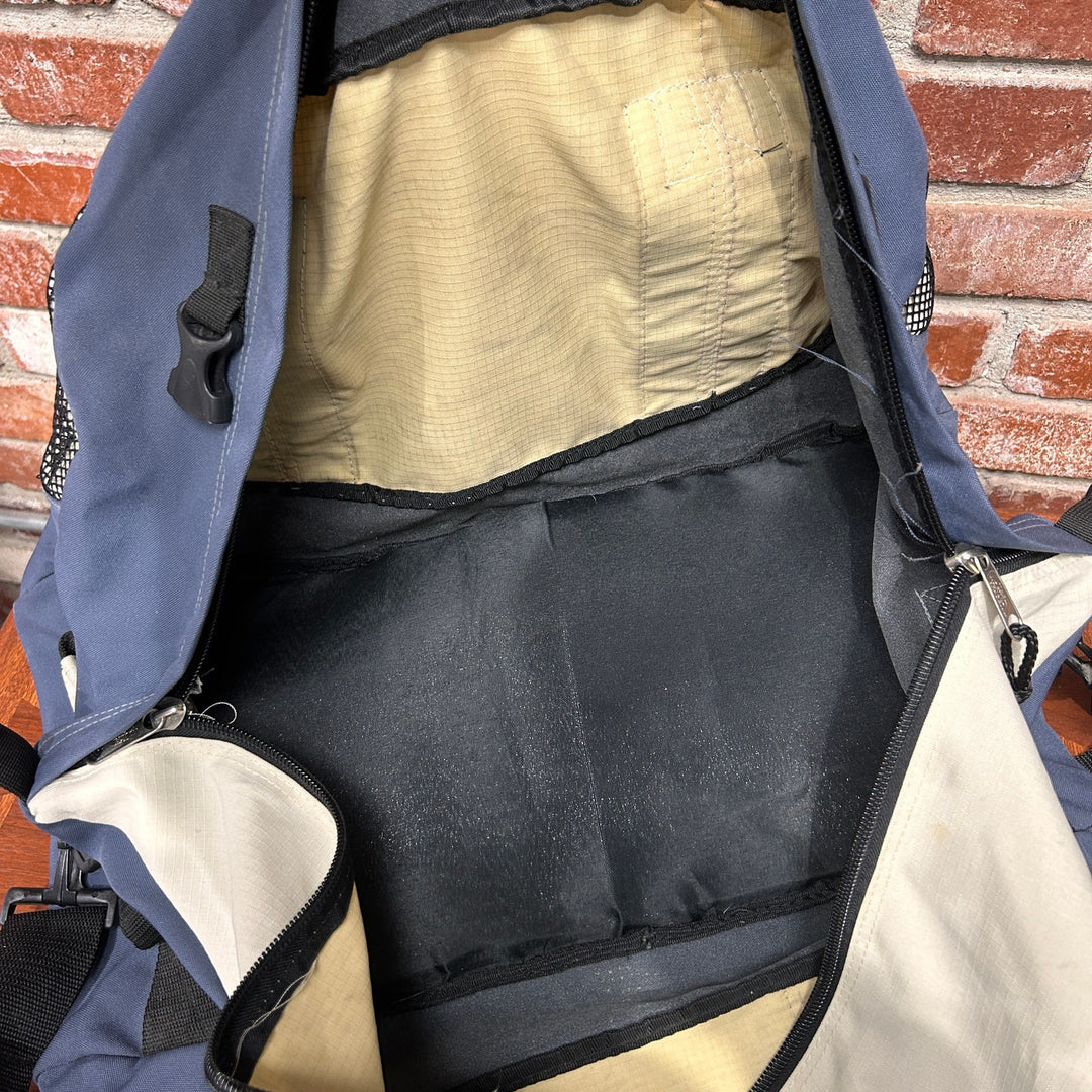 Vintage the North Face Y2K Duffle Bag