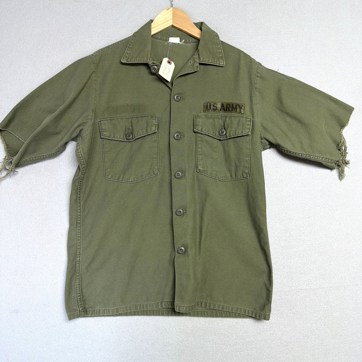 Vintage US Army 1972 OG 107  Button Down Shirt Size Large