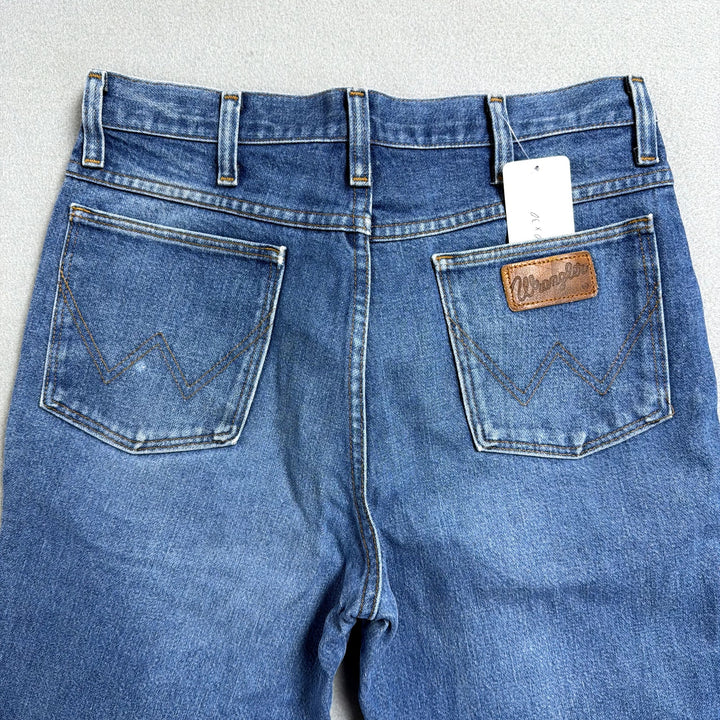 Wrangler 945NAV Jeans Size 30