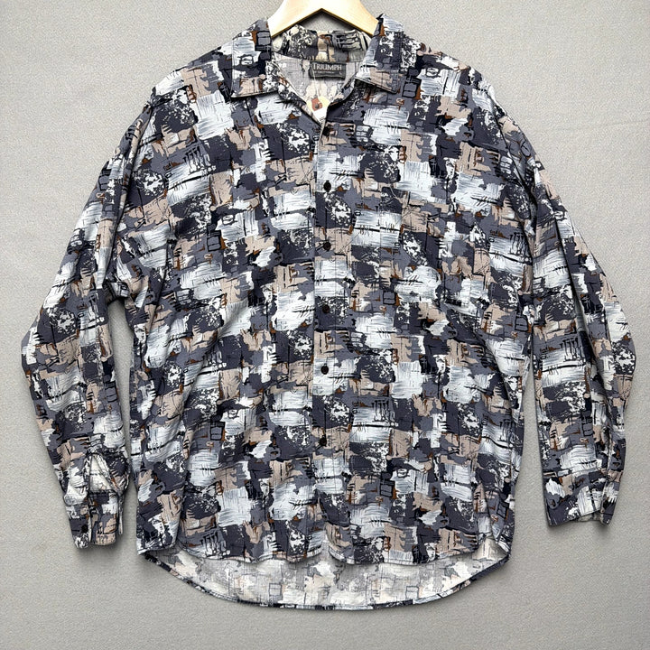 Vintage Triumph Abstract Button Down Shirt Size Large