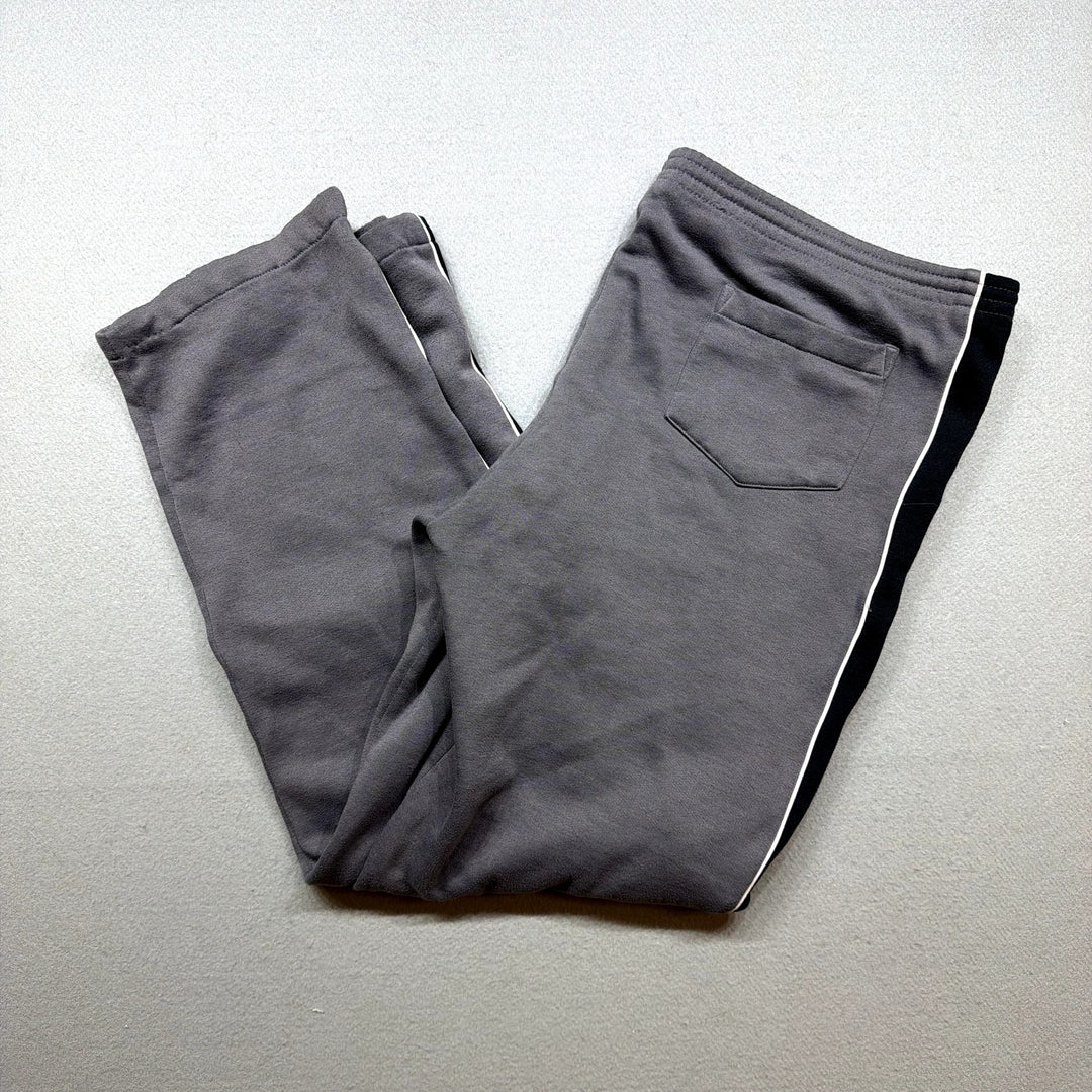 Vintage Nike Gray and Black 80s Sweat Pants Size Large