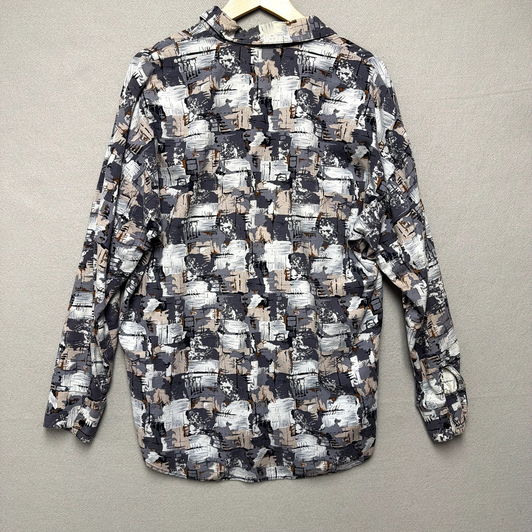Vintage Triumph Abstract Button Down Shirt Size Large
