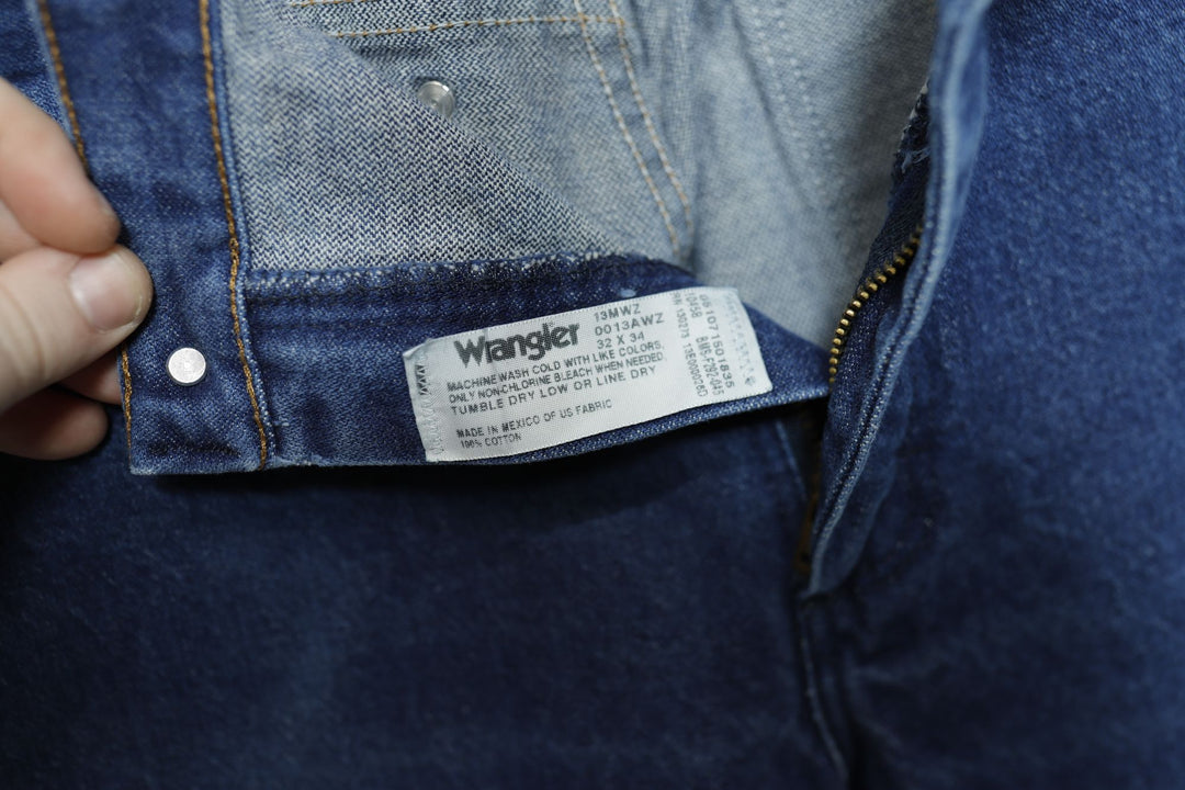 Wrangler 13MWZ Vintage Straight Fit Jeans 2000s 31/32