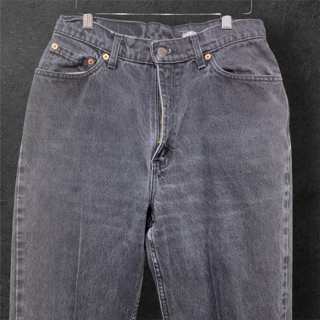 Vintage Levi's Black 90s Jeans Size 30