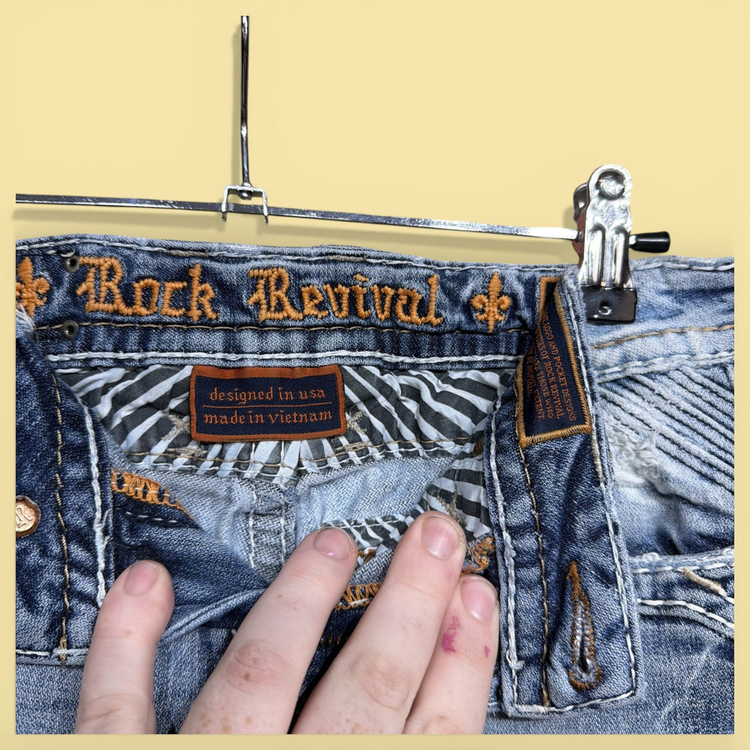 Vintage Y2K Women's Rock Revival Boot Cut Jeans Size 28