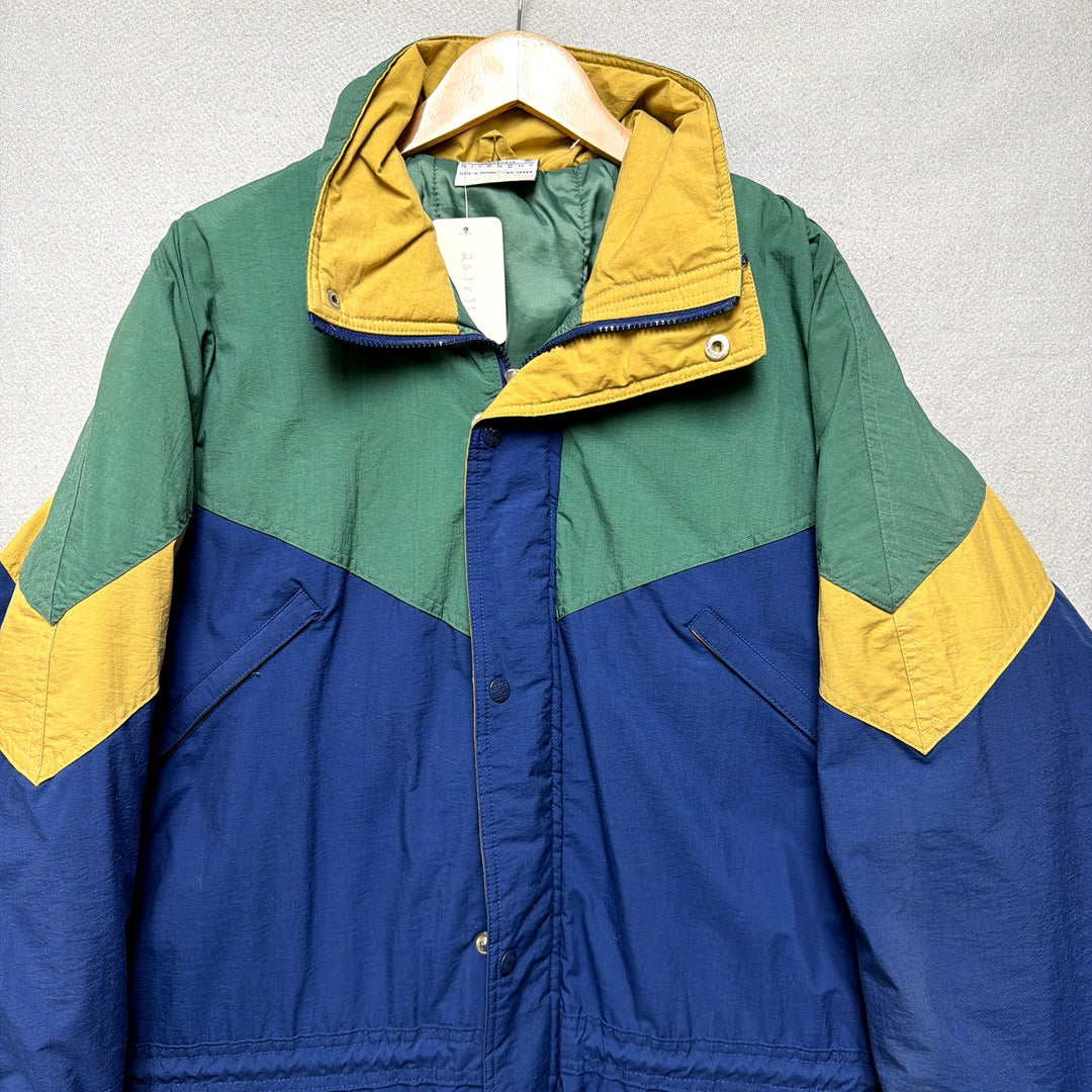 Vintage Givenchy Activewear Puffer Jacket Size Large