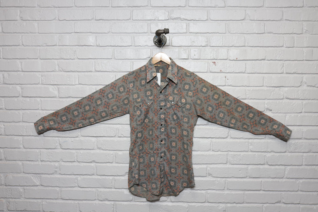 60s dee cee southwestern print pearl snap shirt size small