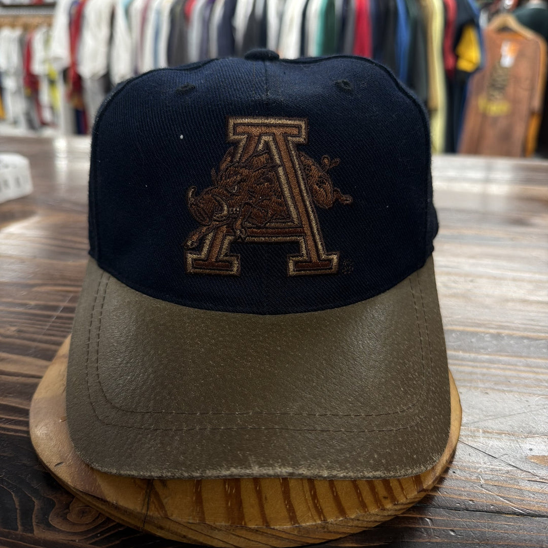 Vintage Arkansas Razorbacks Leather Brim Strap Back Hat