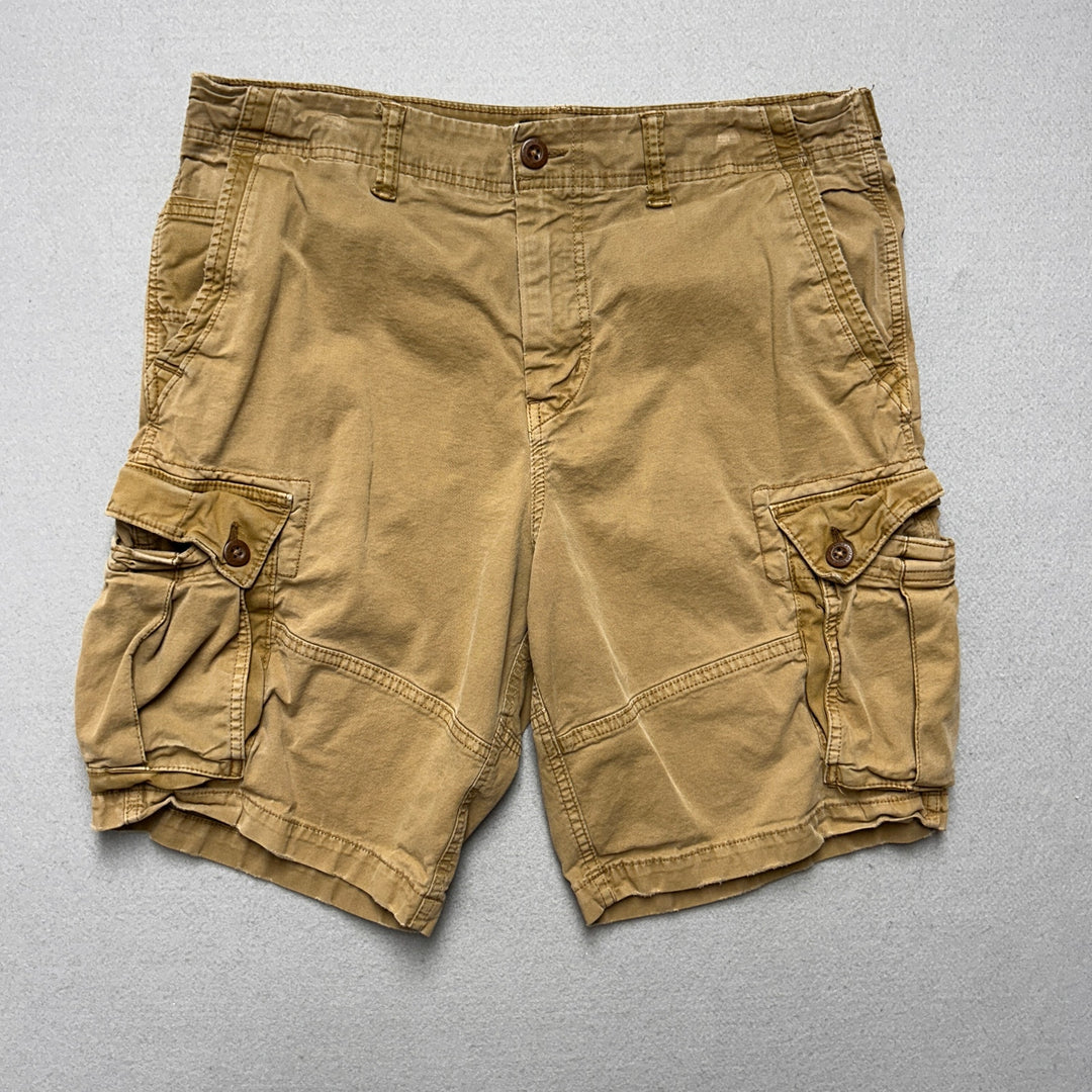 American Eagle Cargo Shorts Size 36