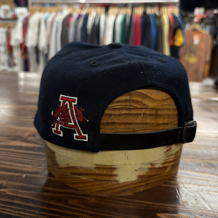 Vintage Arkansas Razorbacks Leather Brim Strap Back Hat