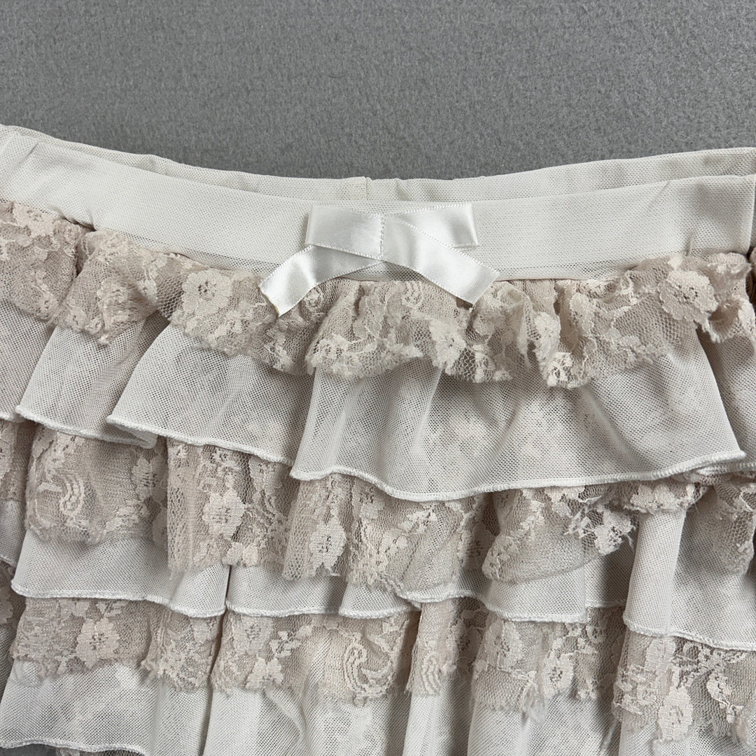 Women's Ruffled Lace Shorts Size Medium
