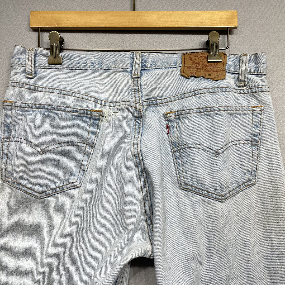 Vintage 90s Levis 501 Light Wash Button Fly Jeans Grunge Size 33