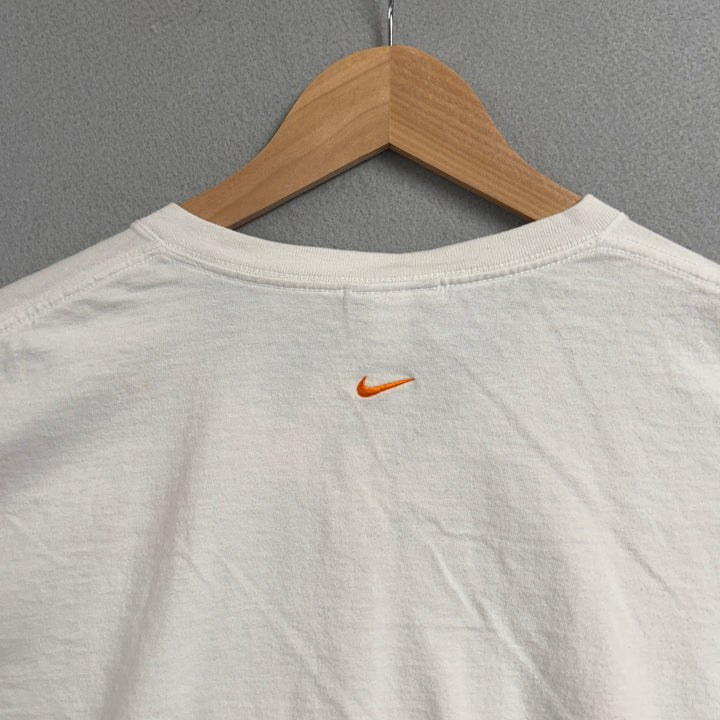 Y2K Women's Nike V Neck Bedazzled Logo Tee Size Medium
