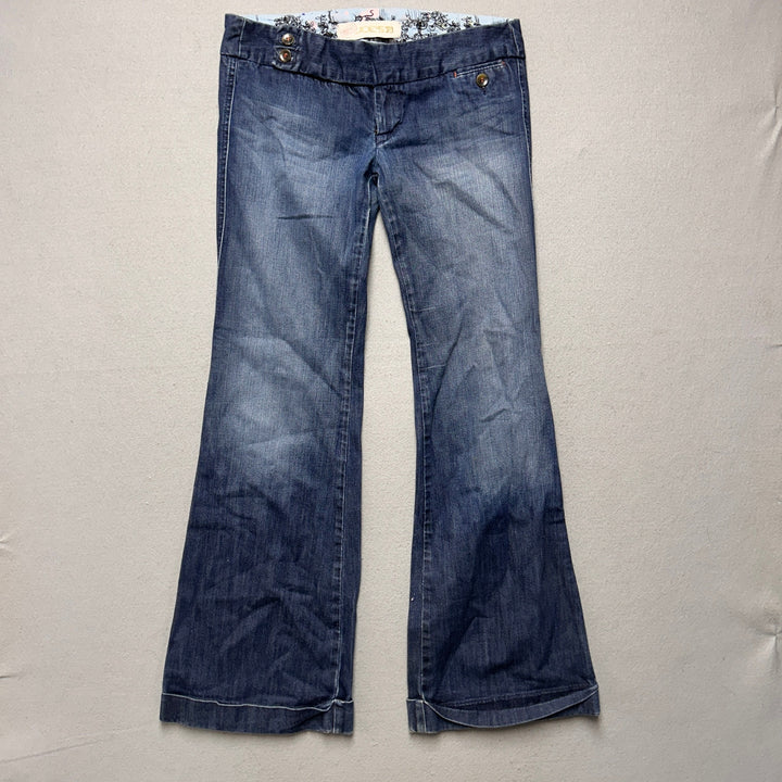 Joe's Jeans Vintage Collection Low Rise Flared Jeans Size 29