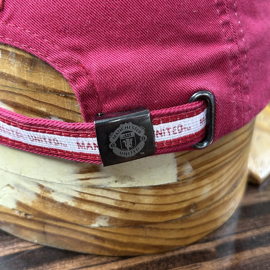 Manchester United Vintage Strap Back Hat 2000s