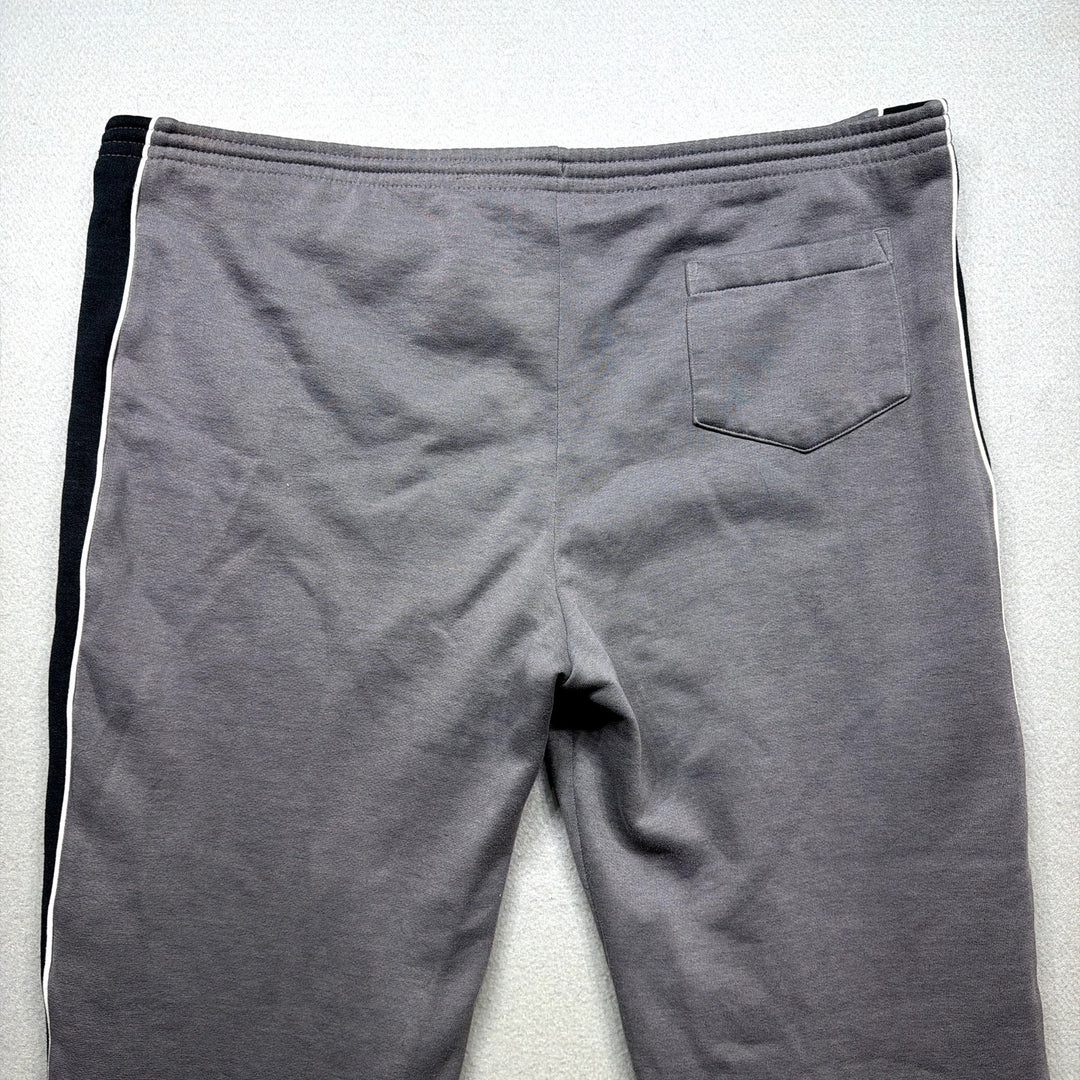 Vintage Nike Gray and Black 80s Sweat Pants Size Large
