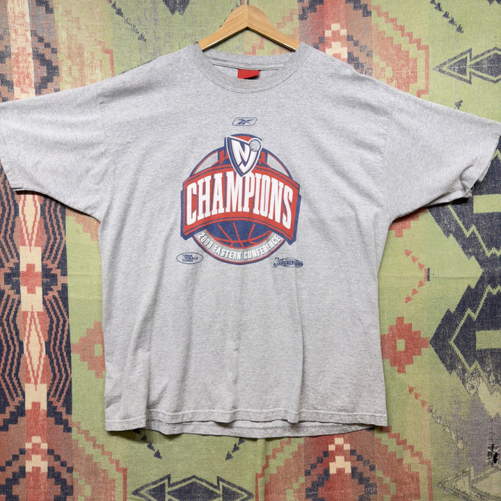 New Jersey Nets NBA Finals Vintage T Shirt Size XL 2000s